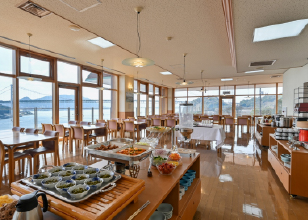 お食事会場